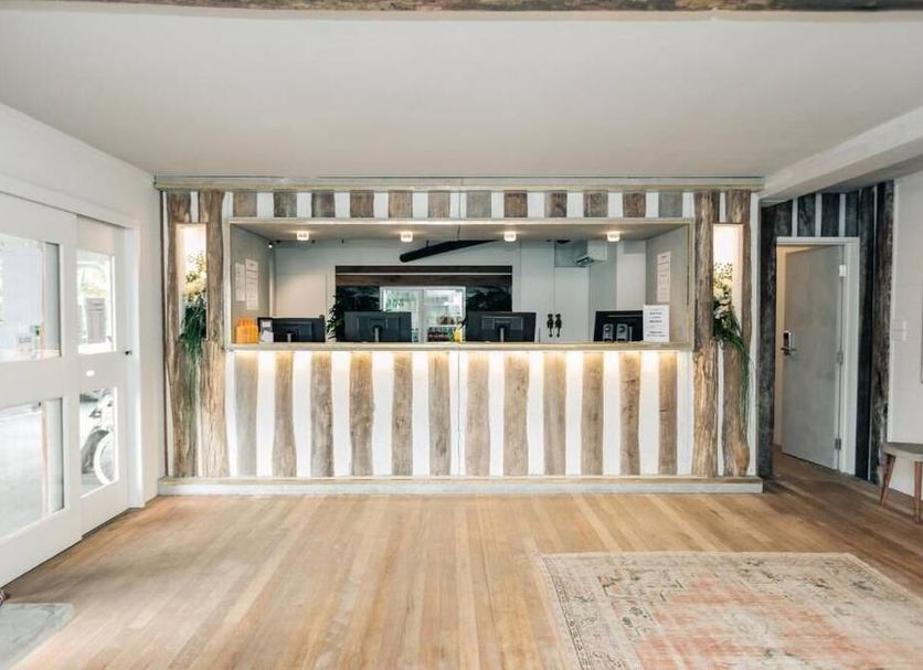 แผนกต้อนรับส่วนหน้า รูปภาพ