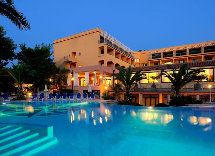 สระว่ายน้ำ รูปภาพ