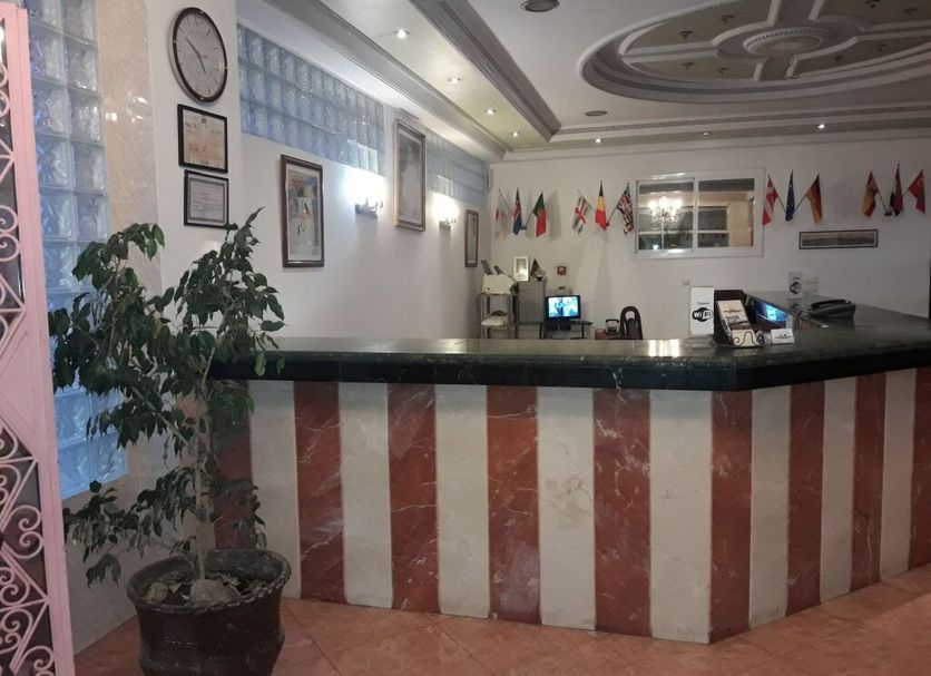 แผนกต้อนรับส่วนหน้า รูปภาพ