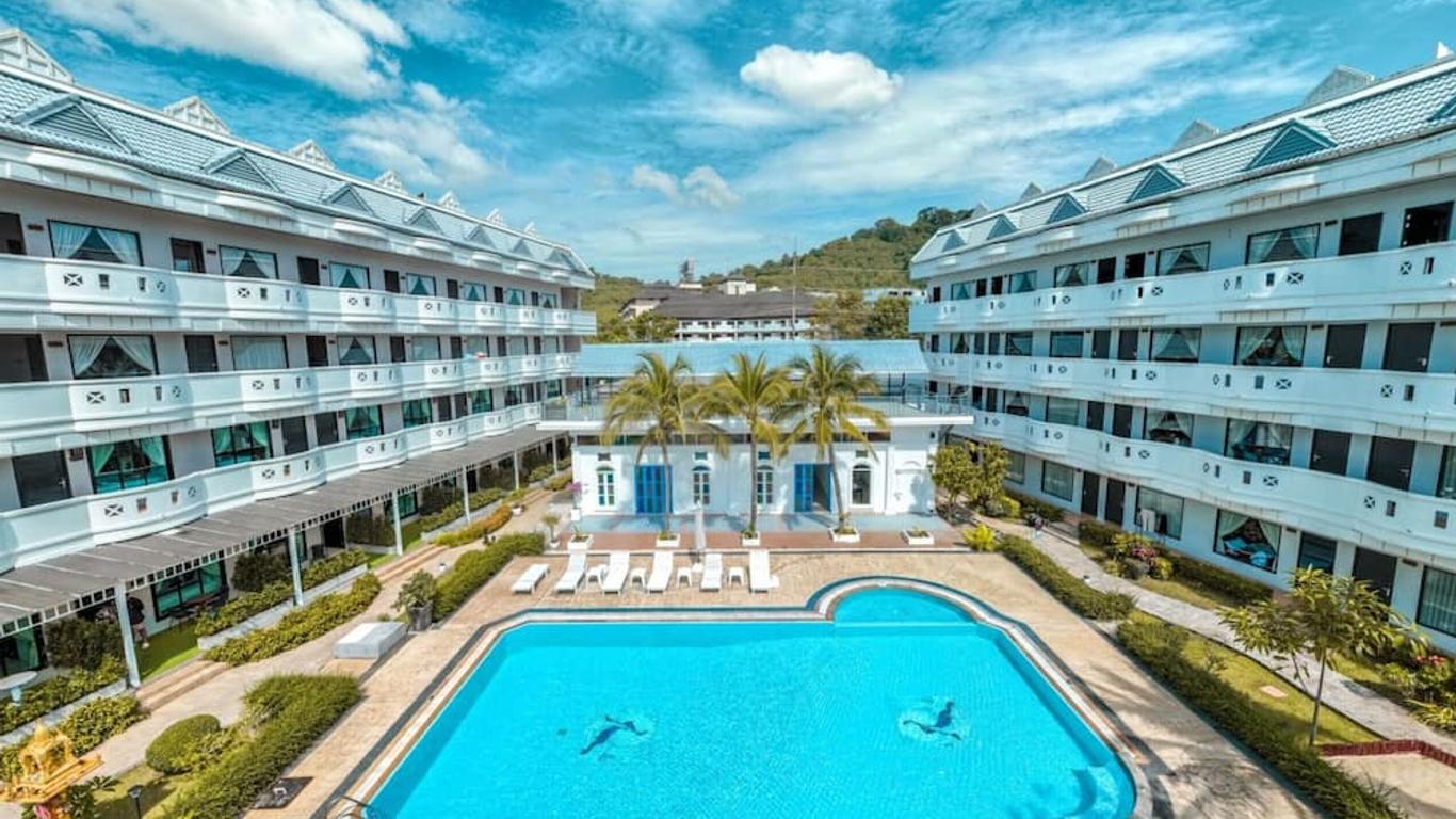 โรงแรมบลูคารินาอินน์