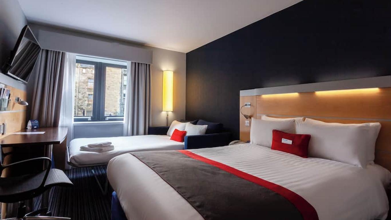 โรงแรม ฮอลิเดย์ อินน์ เอ็กซ์เพรส เอดินบะระ รอยัล ไมล์ บาย IHG