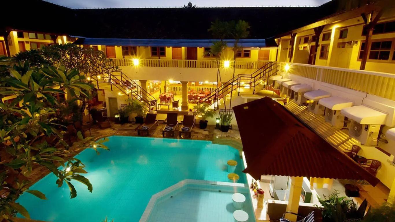 โรงแรมโรซานี