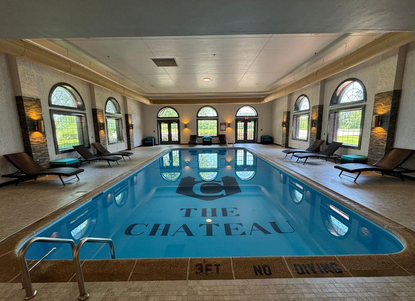 สระว่ายน้ำ รูปภาพ