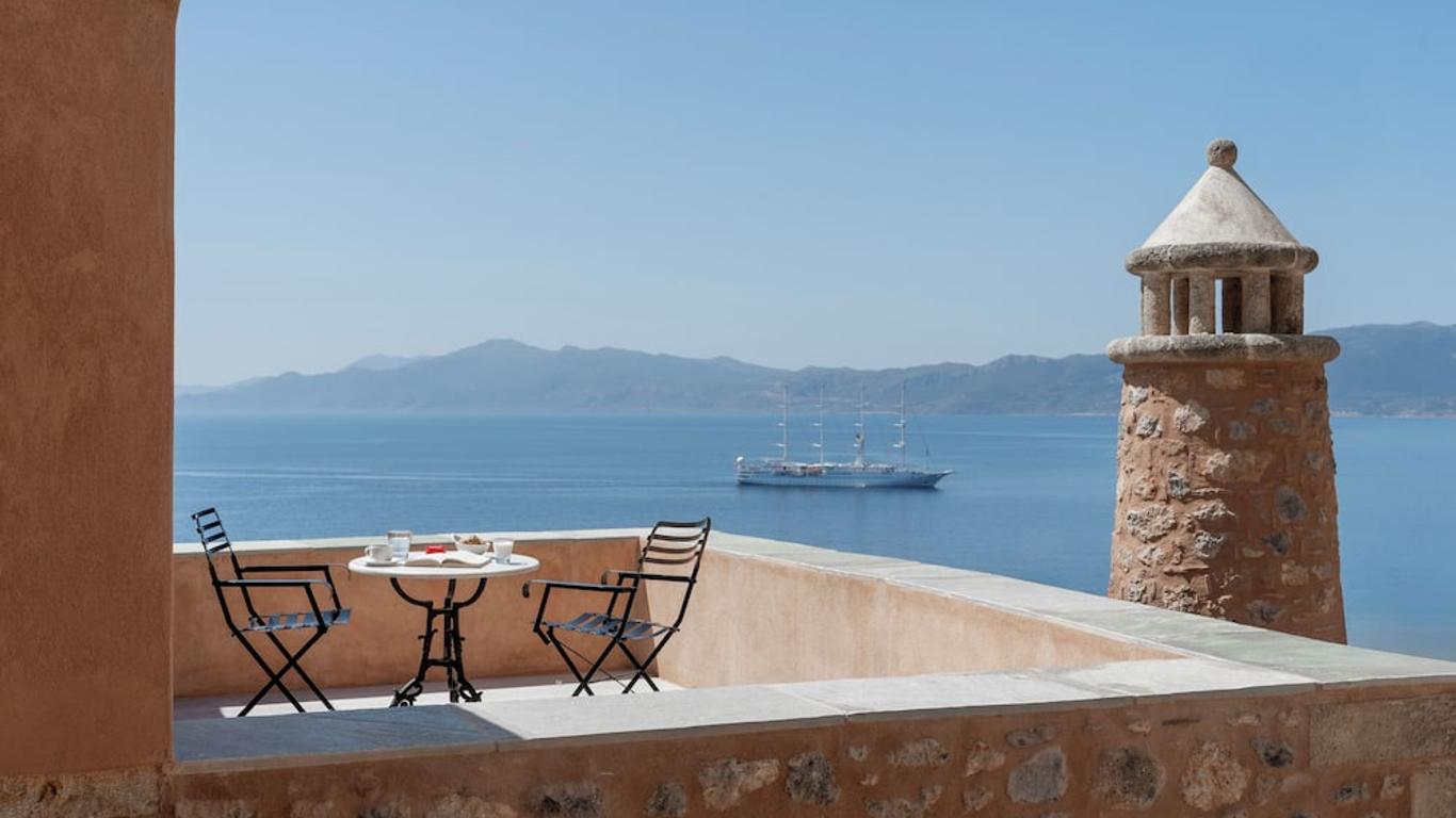 โรงแรม Bastione Malvasia