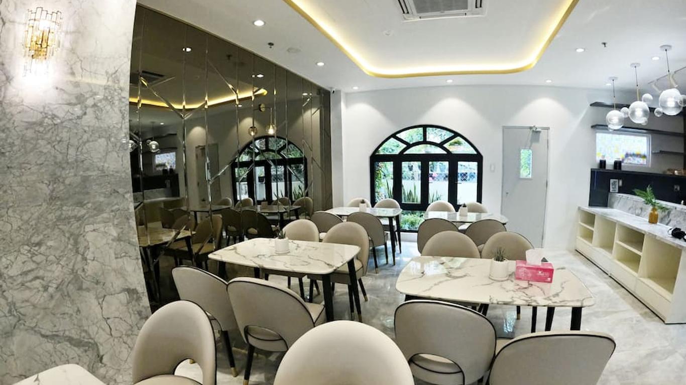 โรงแรมดิ่งปั๊ต