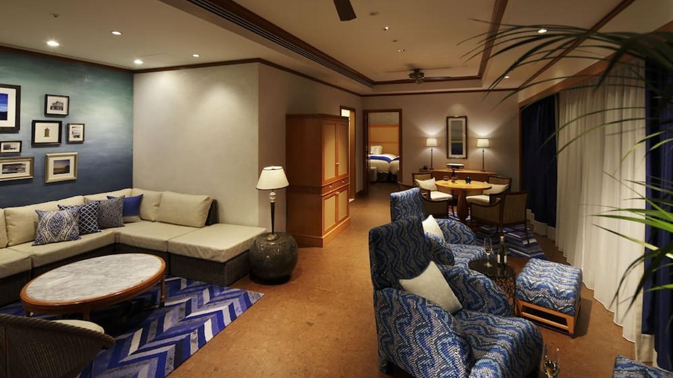 โรงแรมบิวาโกะ