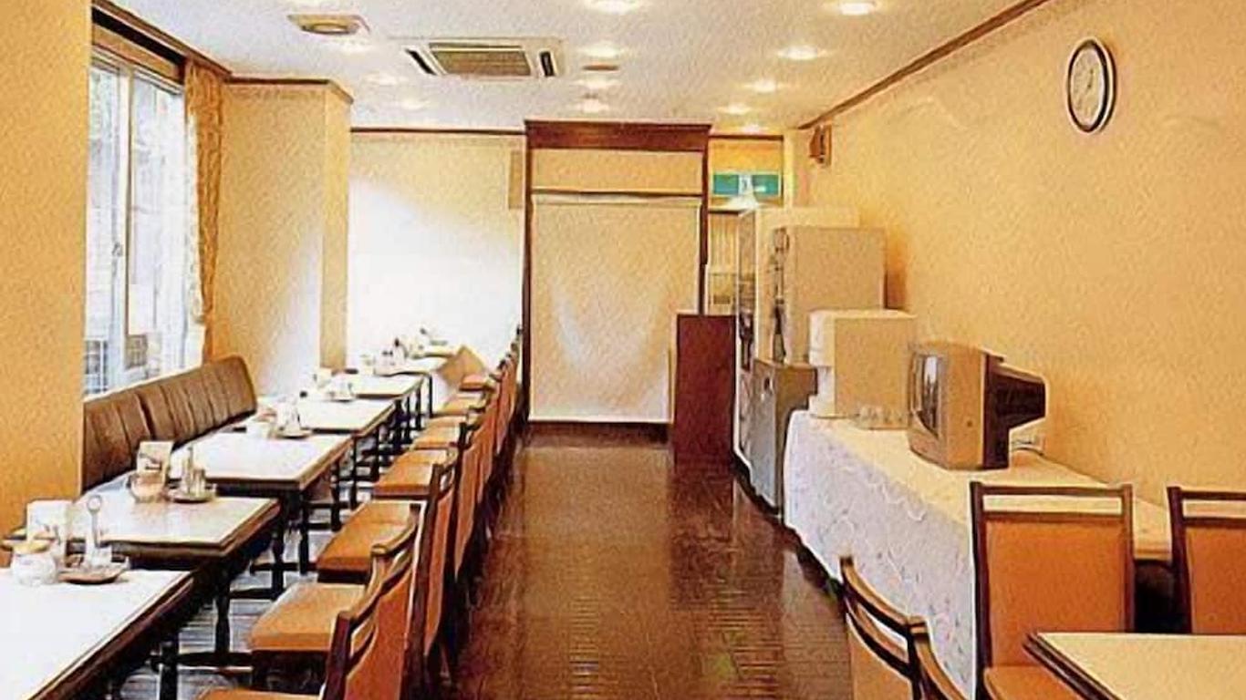 โรงแรมบิสซิเนส นิซเซย์
