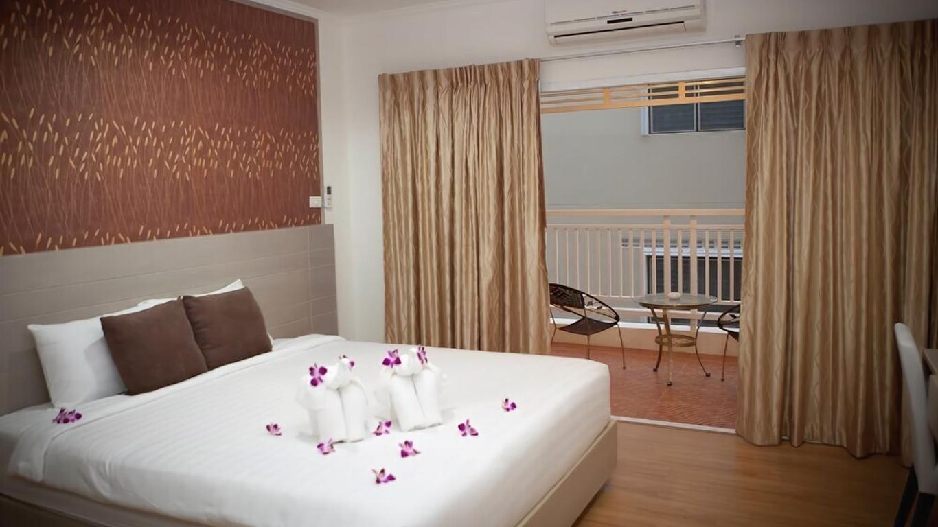 บ้านกลาง หัวหิน คอนโด แอนด์ รีสอร์ท