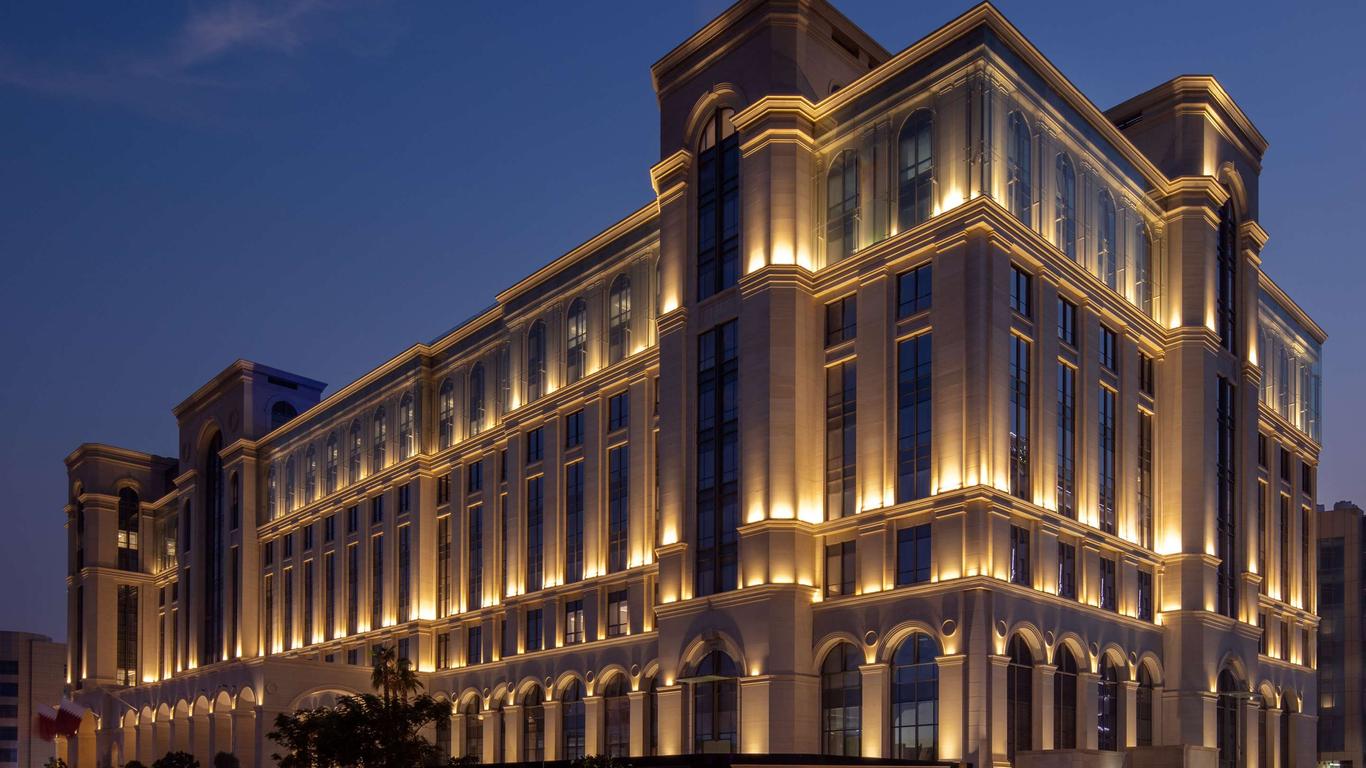 ดิ พลาซ่า โดฮา, LXR โรงแรม แอนด์ รีสอร์ทส์