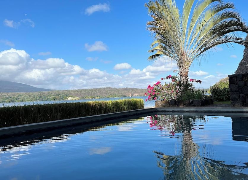 สระว่ายน้ำ รูปภาพ