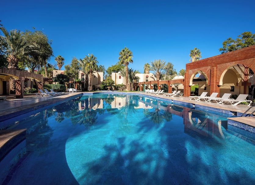 สระว่ายน้ำ รูปภาพ