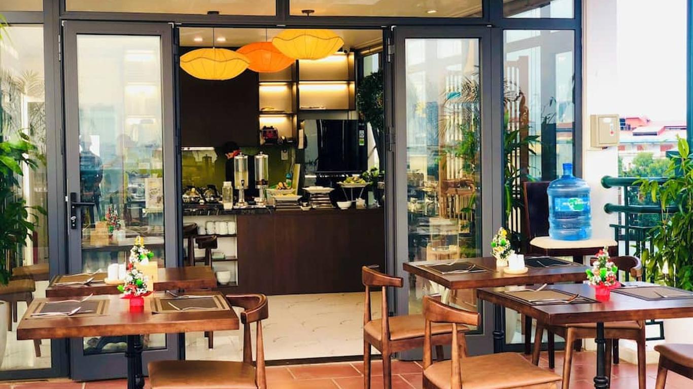 โนเบิลแอนด์สวอนบูทีคโฮเทล