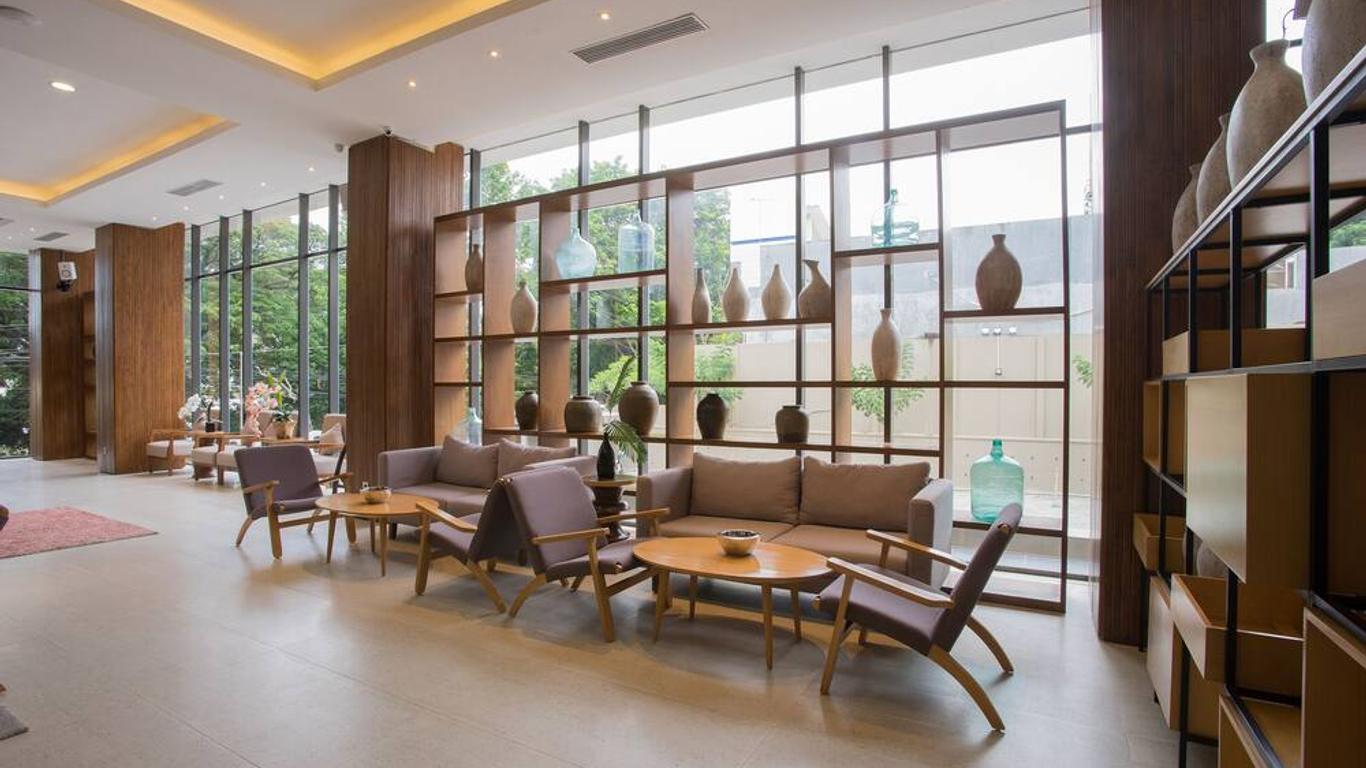 โรงแรมออลสเตย์ เซอมารัง