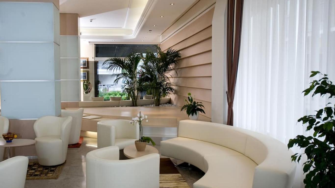 โรงแรมริวามาเร