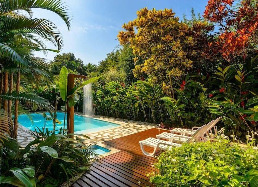 สระว่ายน้ำ รูปภาพ