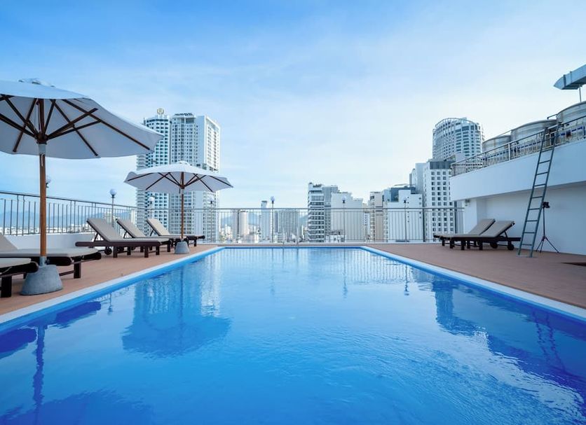 สระว่ายน้ำ รูปภาพ