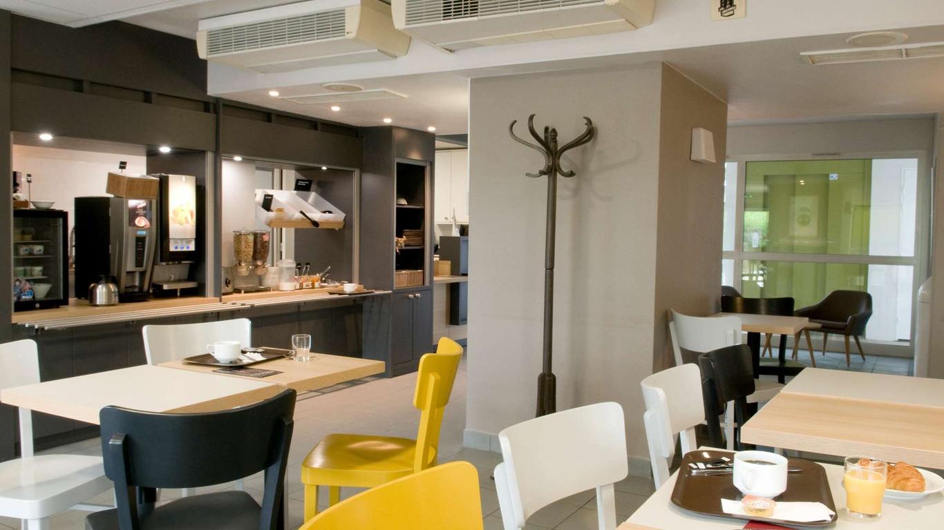 โรงแรม B&B อาเมียง