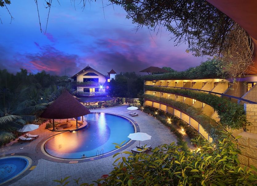 สระว่ายน้ำ รูปภาพ