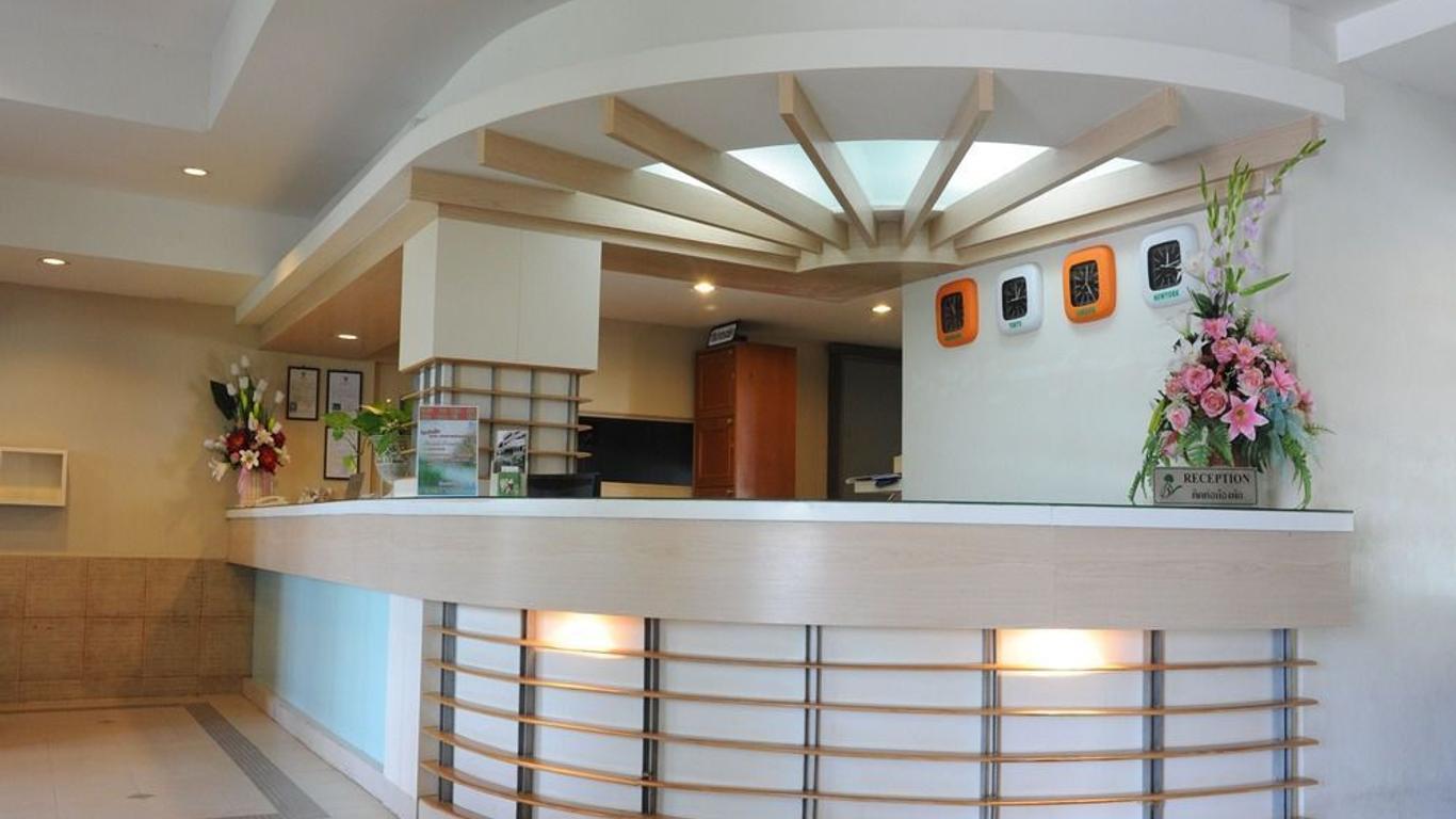 โรงแรมบางแสนวิลล่า