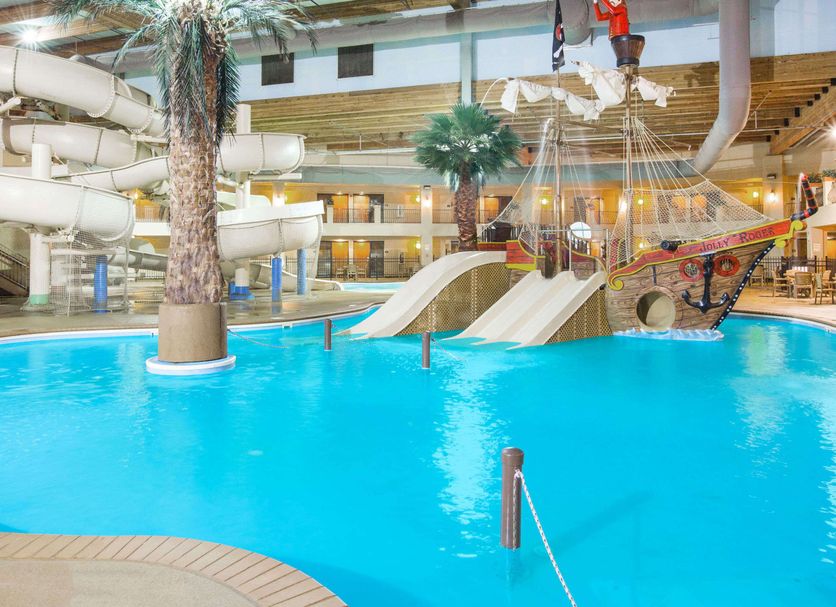 สระว่ายน้ำ รูปภาพ