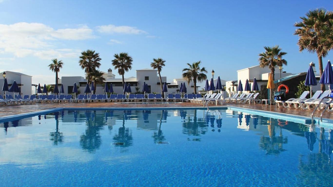 Vik Club Coral Beach
