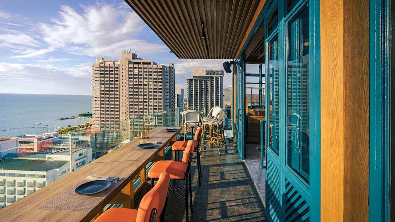 โรงแรมมิตร์ บีช