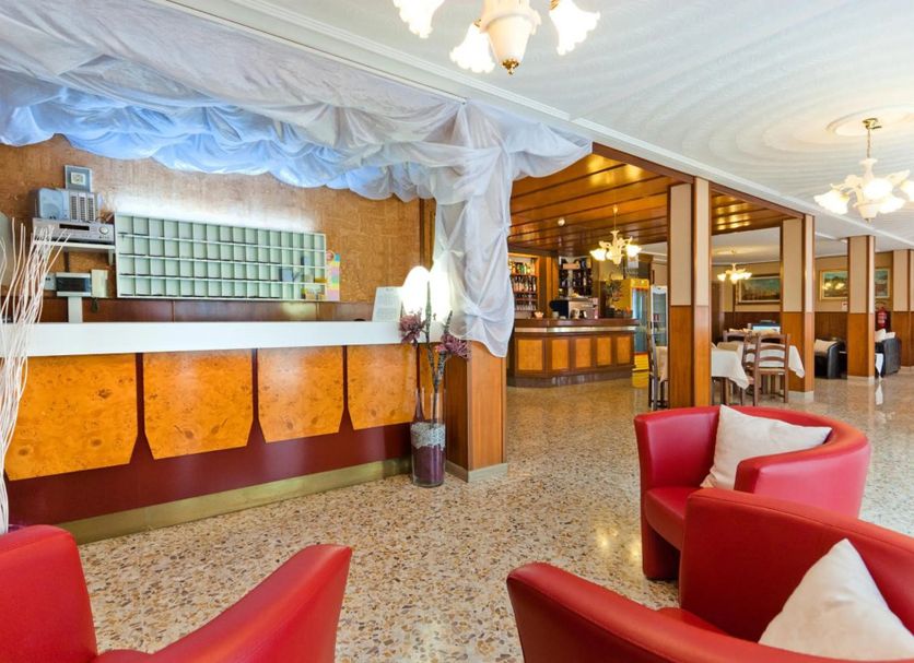 แผนกต้อนรับส่วนหน้า รูปภาพ