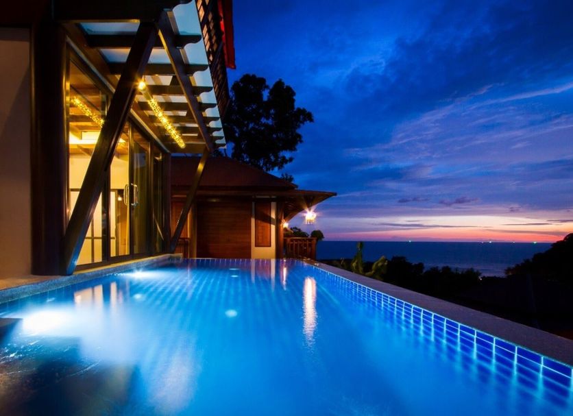 สระว่ายน้ำ รูปภาพ