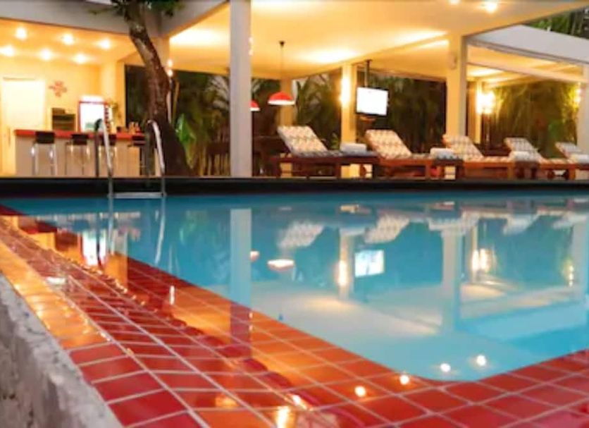 สระว่ายน้ำ รูปภาพ