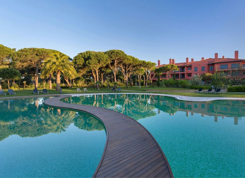 สระว่ายน้ำ รูปภาพ