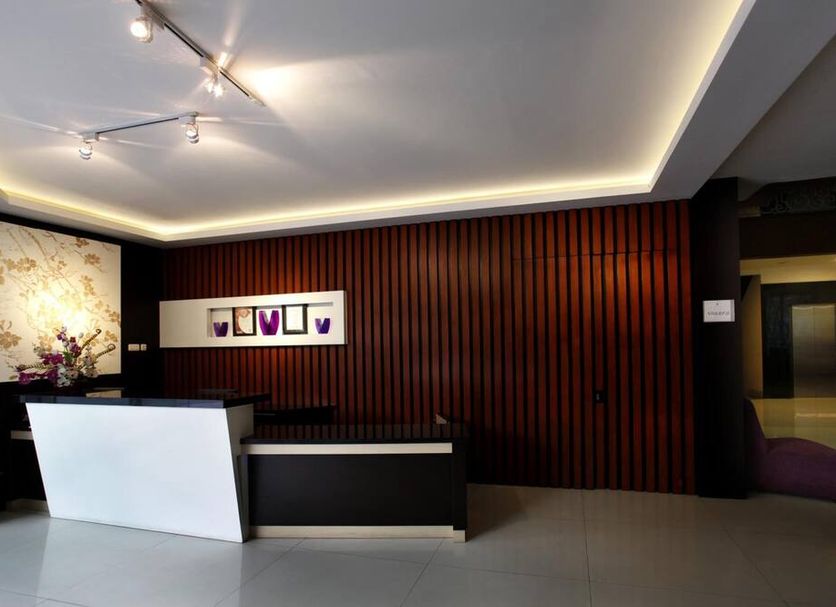 แผนกต้อนรับส่วนหน้า รูปภาพ