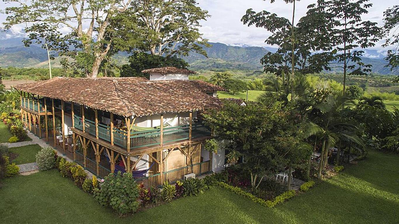 Hacienda Bambusa