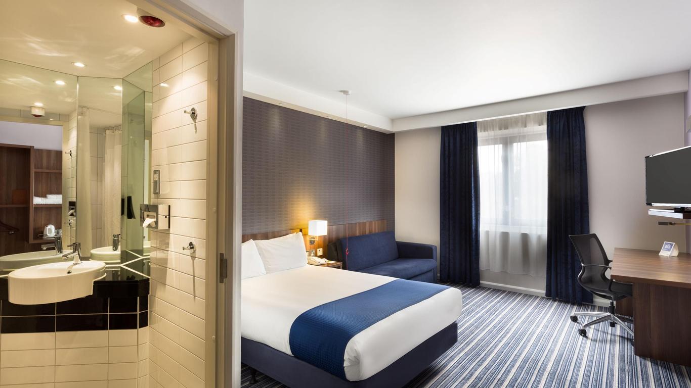 ฮอลิเดย์ อินน์ เอ็กซ์เพรส คอลเชสเตอร์ บาย IHG