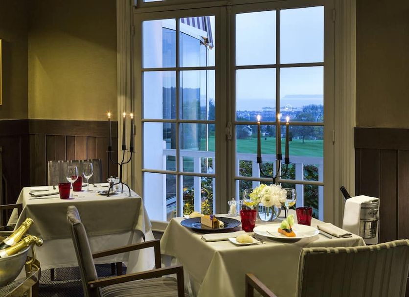 ร้านอาหาร รูปภาพ