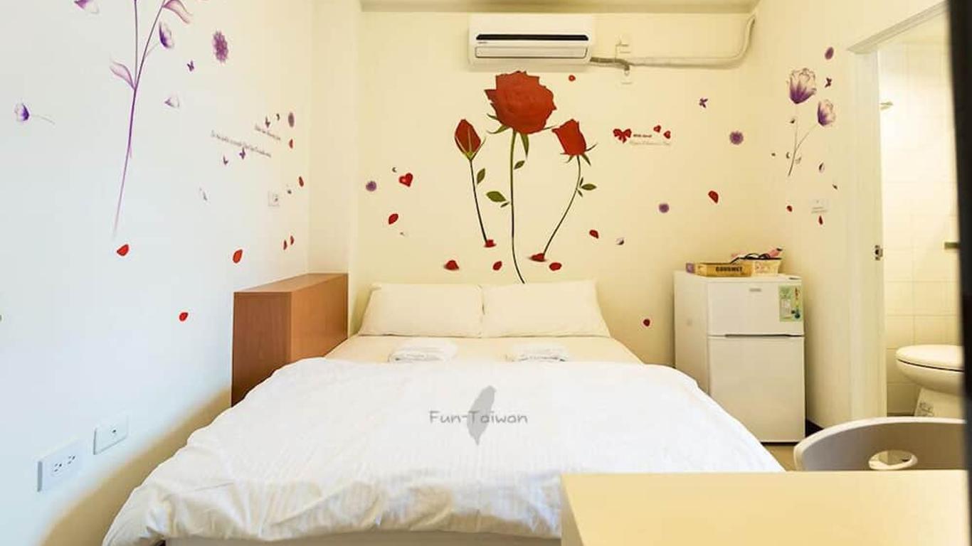 18 ไพรเวทฮอลล์