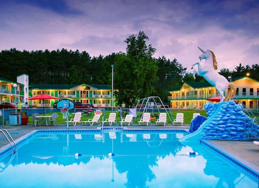 สระว่ายน้ำ รูปภาพ