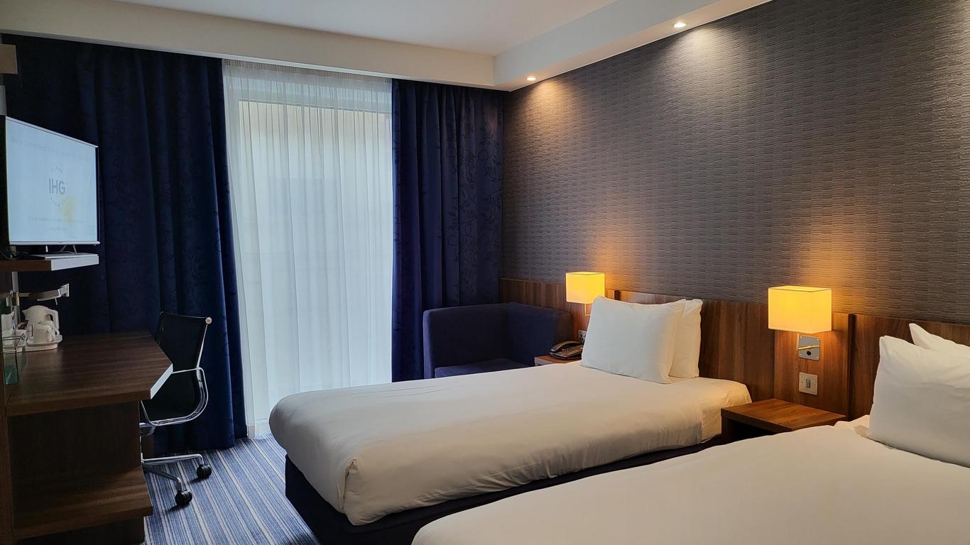 โรงแรม ฮอลิเดย์ อินน์ เอ็กซ์เพรส แมนเชสเตอร์ ซีซี - อ็อกซ์ฟอร์ด โรด บาย IHG