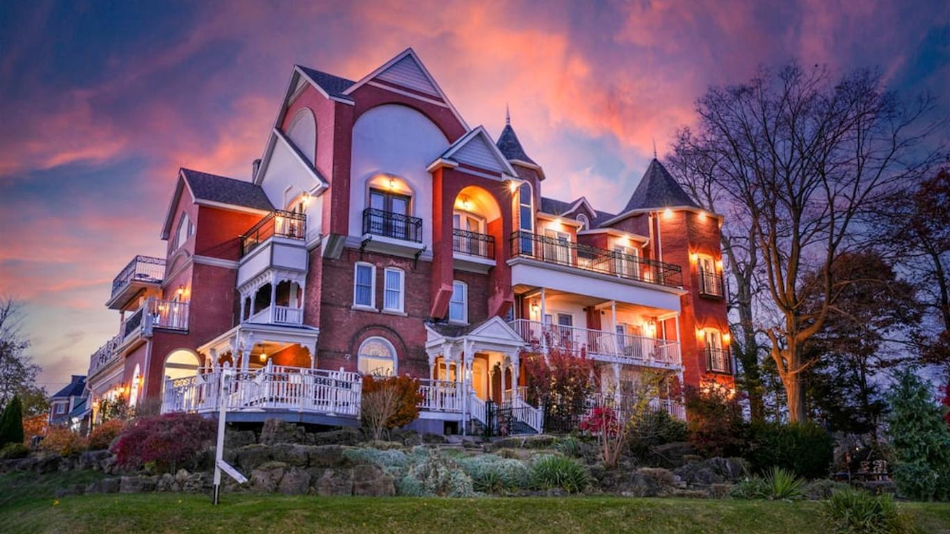 โรงแรมบูทีค Niagara Grandview