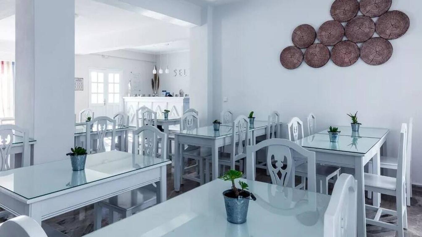 Selini Hotel