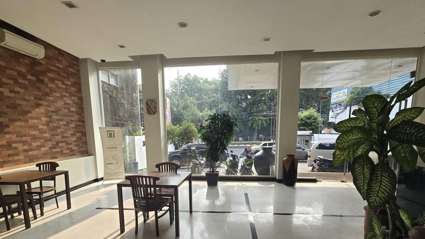 โรงแรม N2
