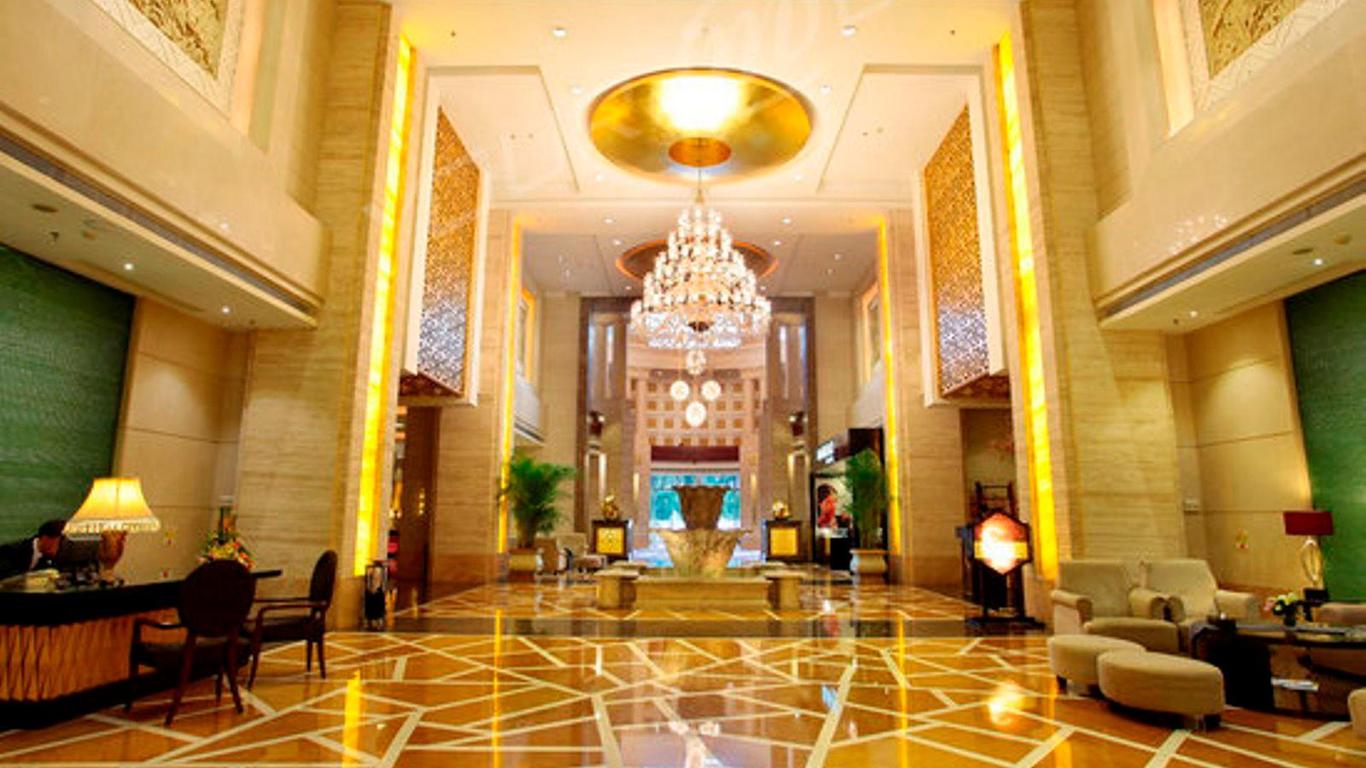 โรงแรมตงก่วน ซิลเวอร์เวิลด์การ์เด้น