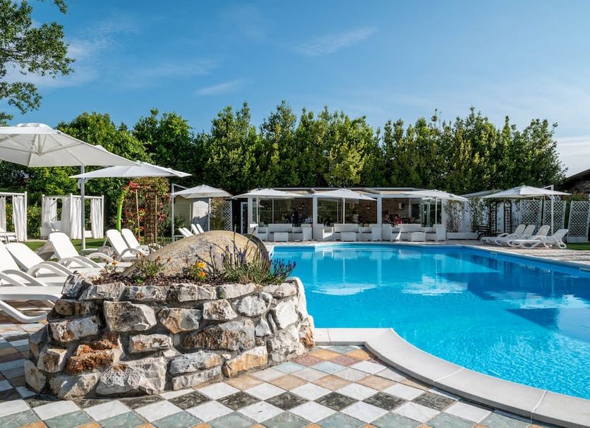 สระว่ายน้ำ รูปภาพ