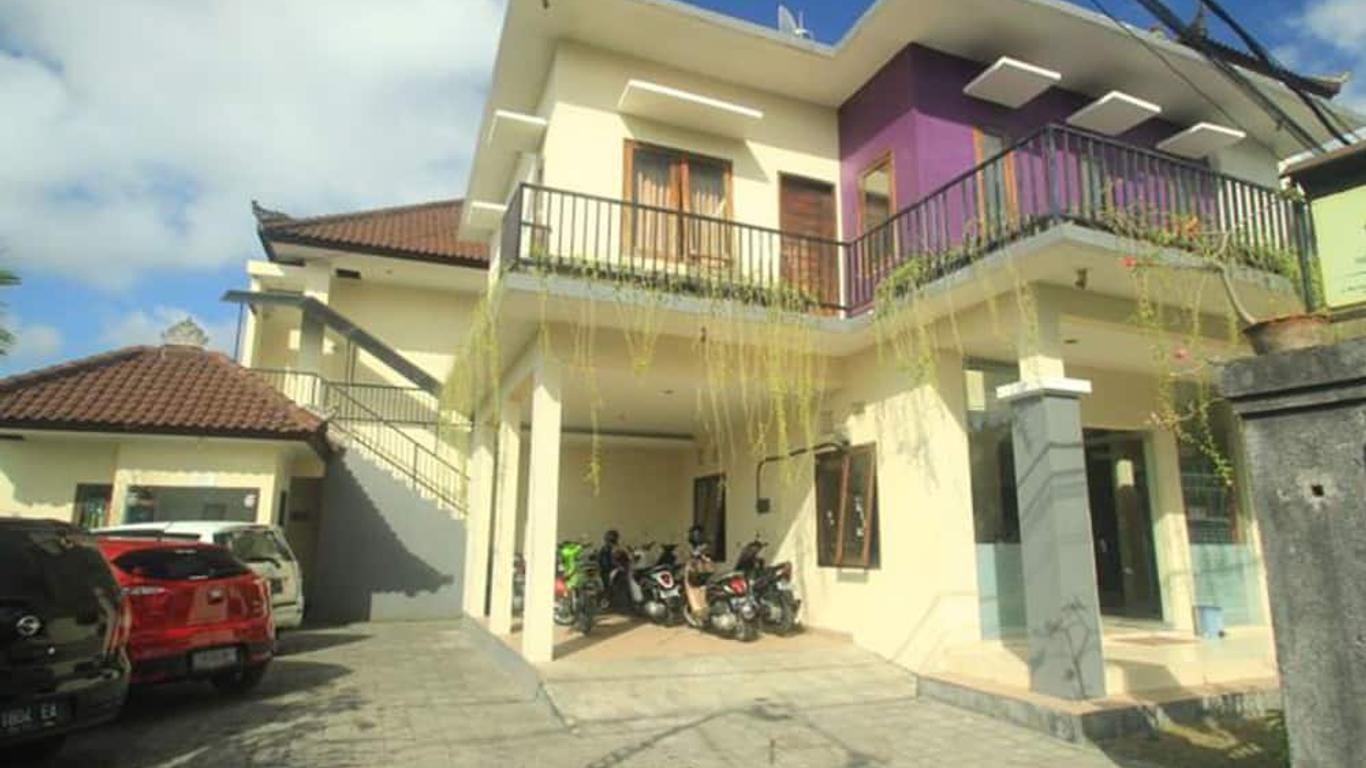 โรงแรมบากุงซันเซ็ต