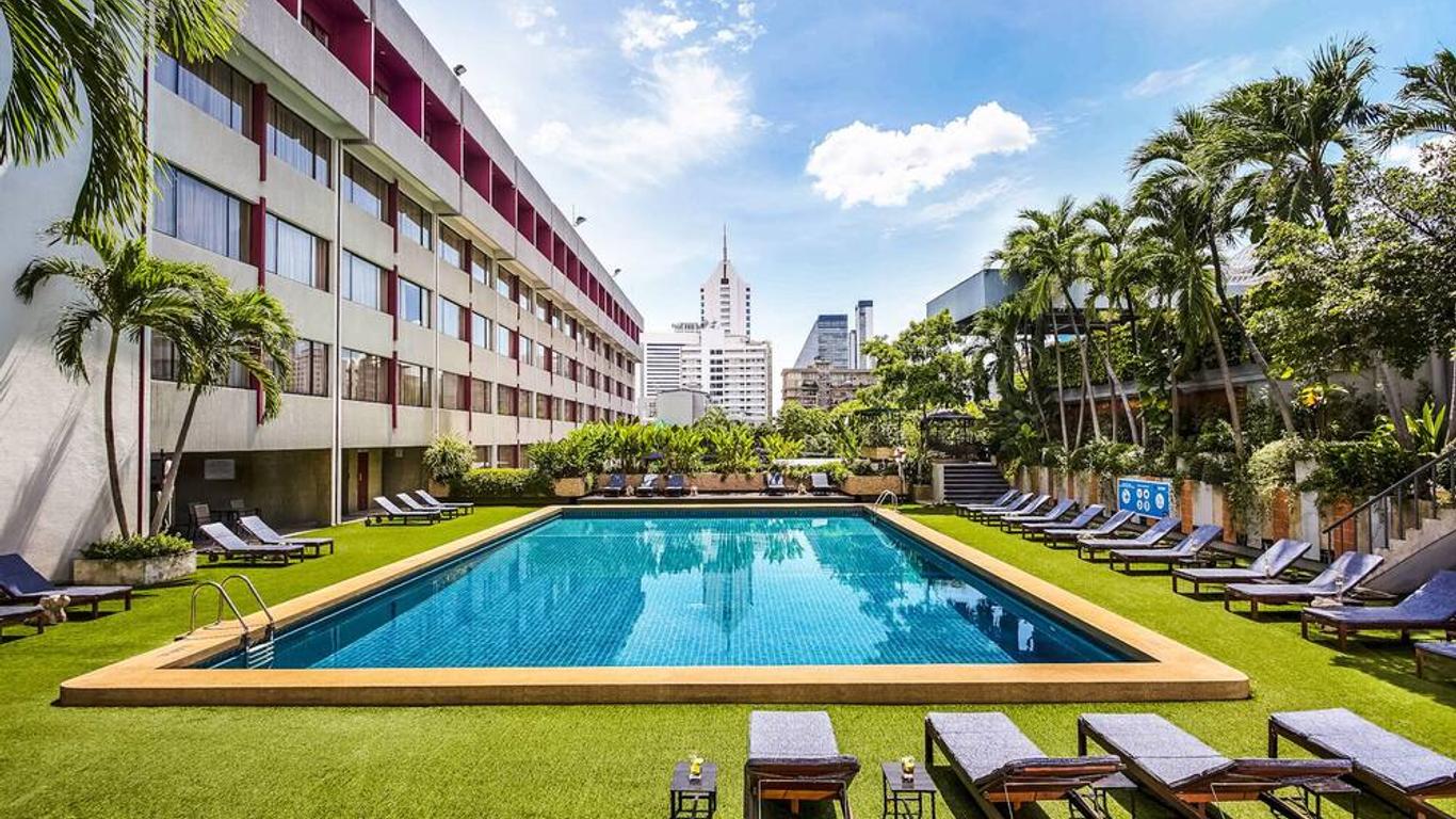 โรงแรมแอมบาสเดอร์