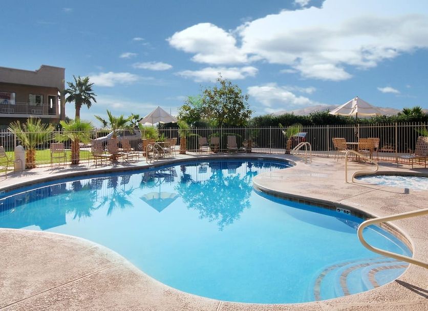 สระว่ายน้ำ รูปภาพ