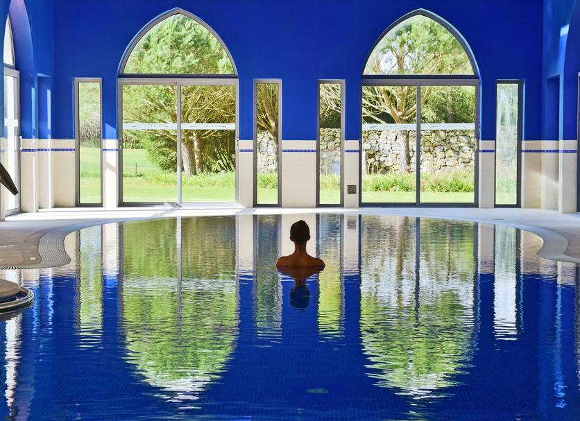 สระว่ายน้ำ รูปภาพ