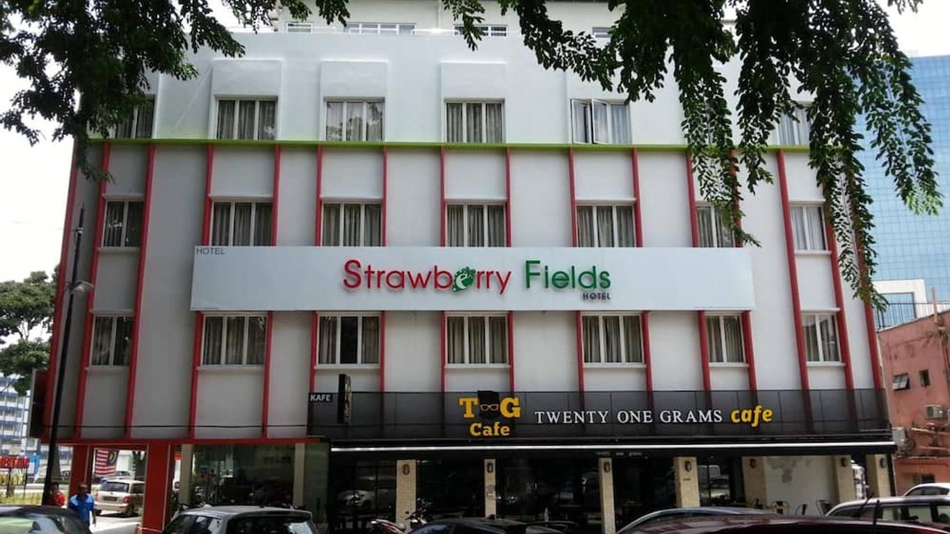 โรงแรมสตรอเบอรี่ฟิลด์ส