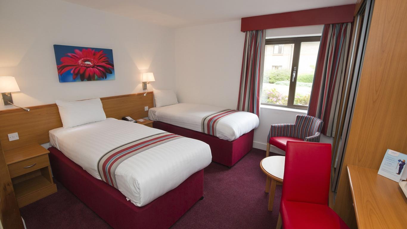 Ramada Cambridge