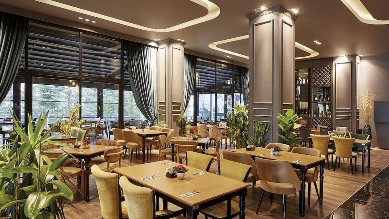 โรงแรม Anemon Grand Konya