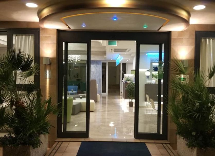 ล็อบบี้ รูปภาพ